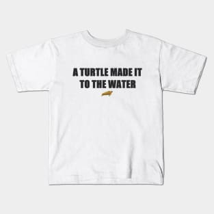 Turtle made it Kids T-Shirt